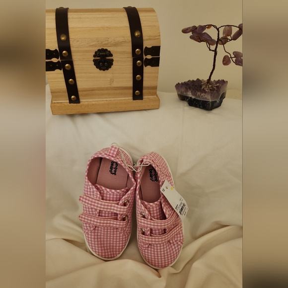 Toddler Girl's Shoe - Picture 2 of 4